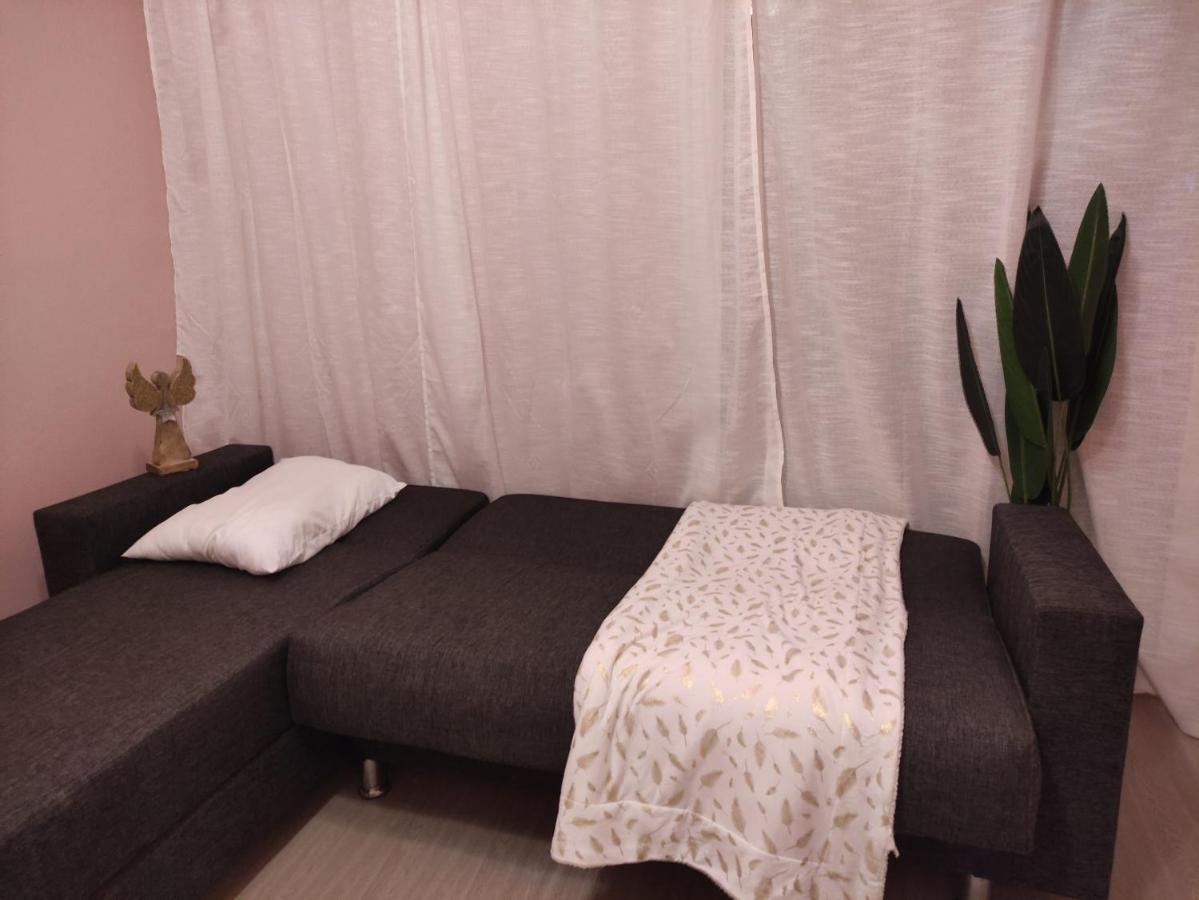Love Truth Life Apartment Pireu Exterior foto